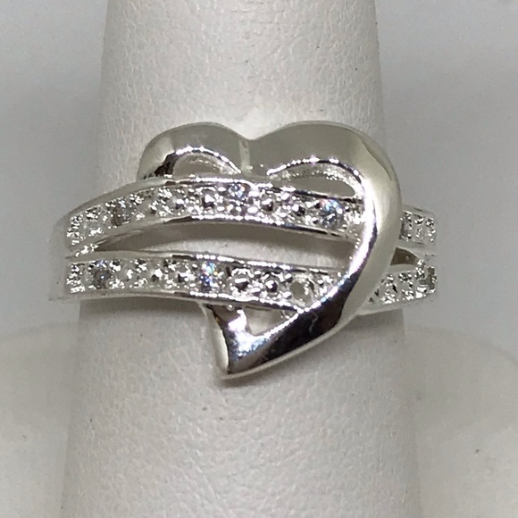 Jewelry - SILVER HEART RING ✨✨✨